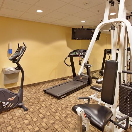 Holiday Inn Express Hotel & Suites Wichita Airport By Ihg Eksteriør billede