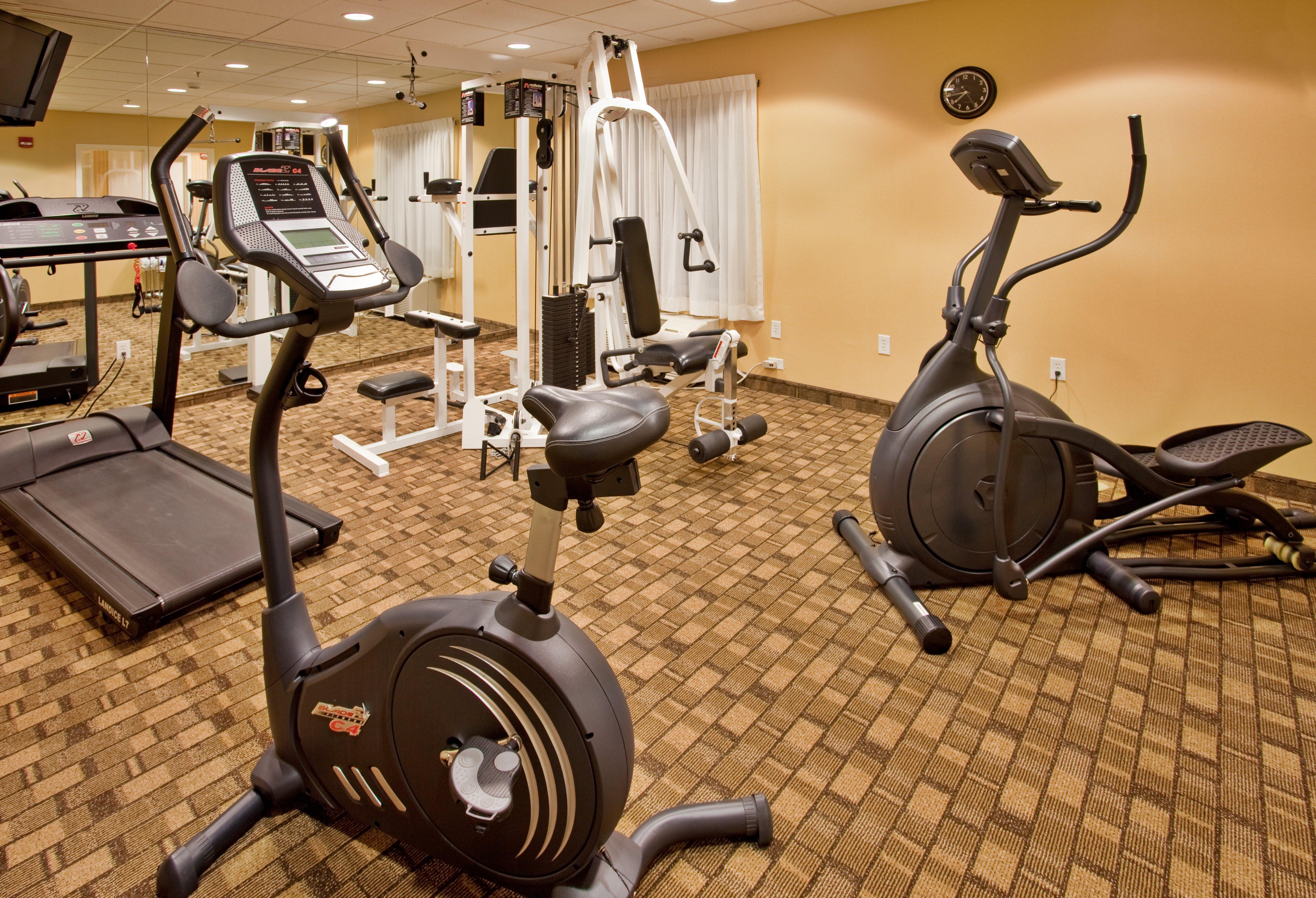 Holiday Inn Express Hotel & Suites Wichita Airport By Ihg Eksteriør billede